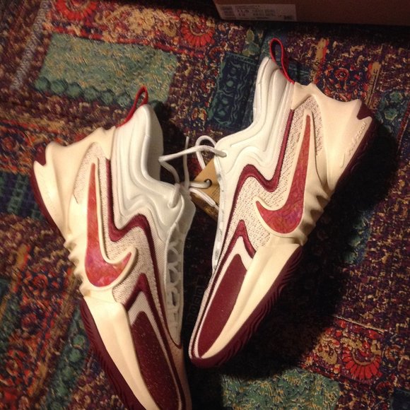 Nike Cosmic Unity 2 Multicolor Sneakers - 11.5 - New in Box - Picture 2 of 12